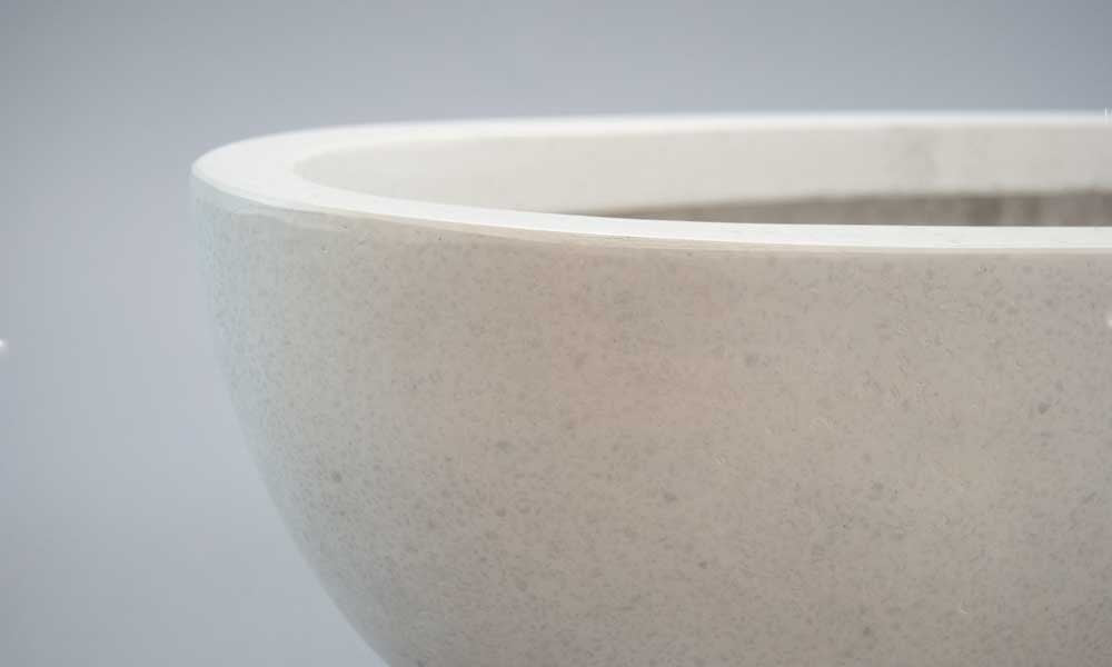 Elegant Einrichten | Pflanzkübel | Fiberglas | oval | 65x31xH25cm | perlmutt weiß.