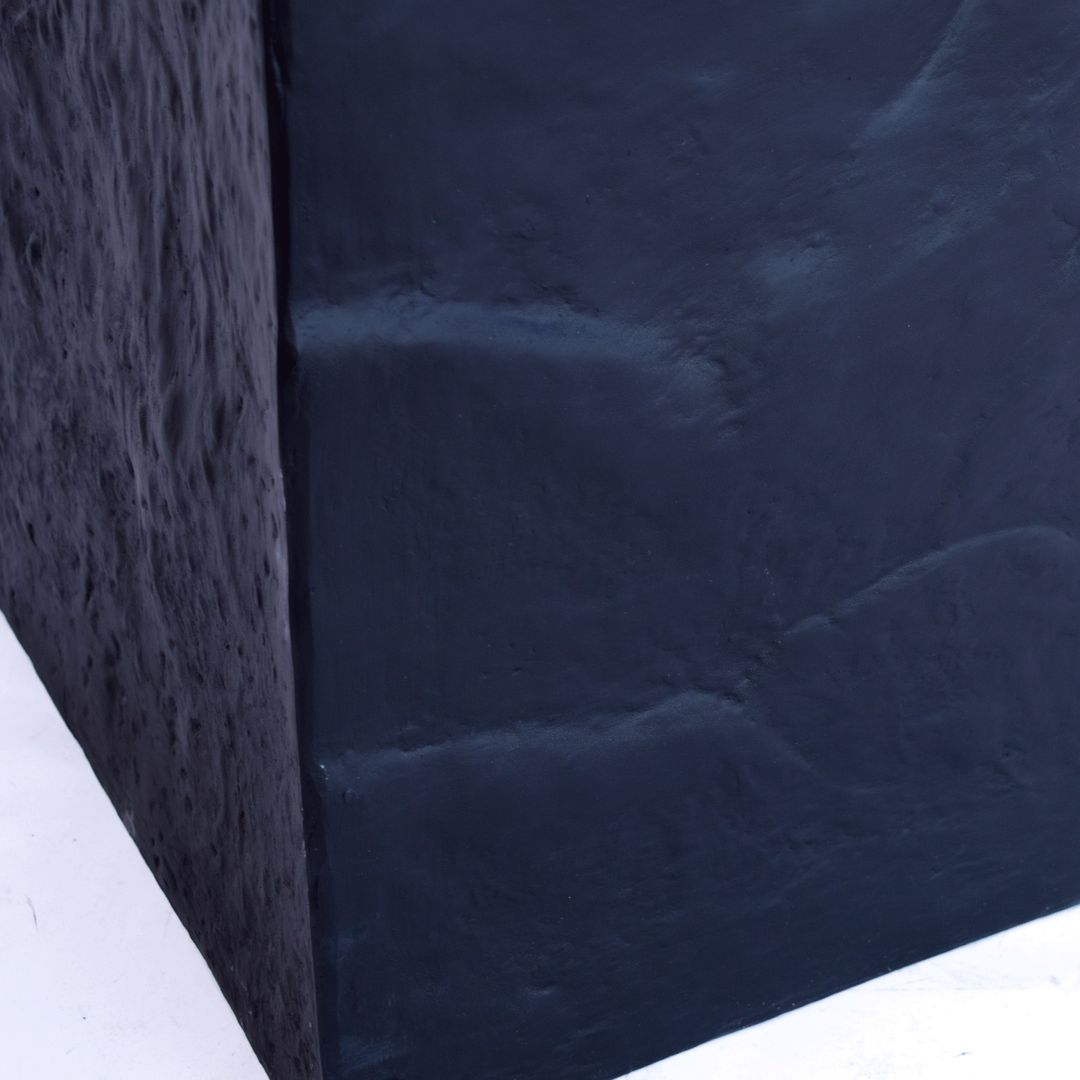 Elegant Einrichten | Pflanzkübel | Fiberglas | Stein-Optik | quadratisch | 50x50x50cm | elegant schwarz-matt.