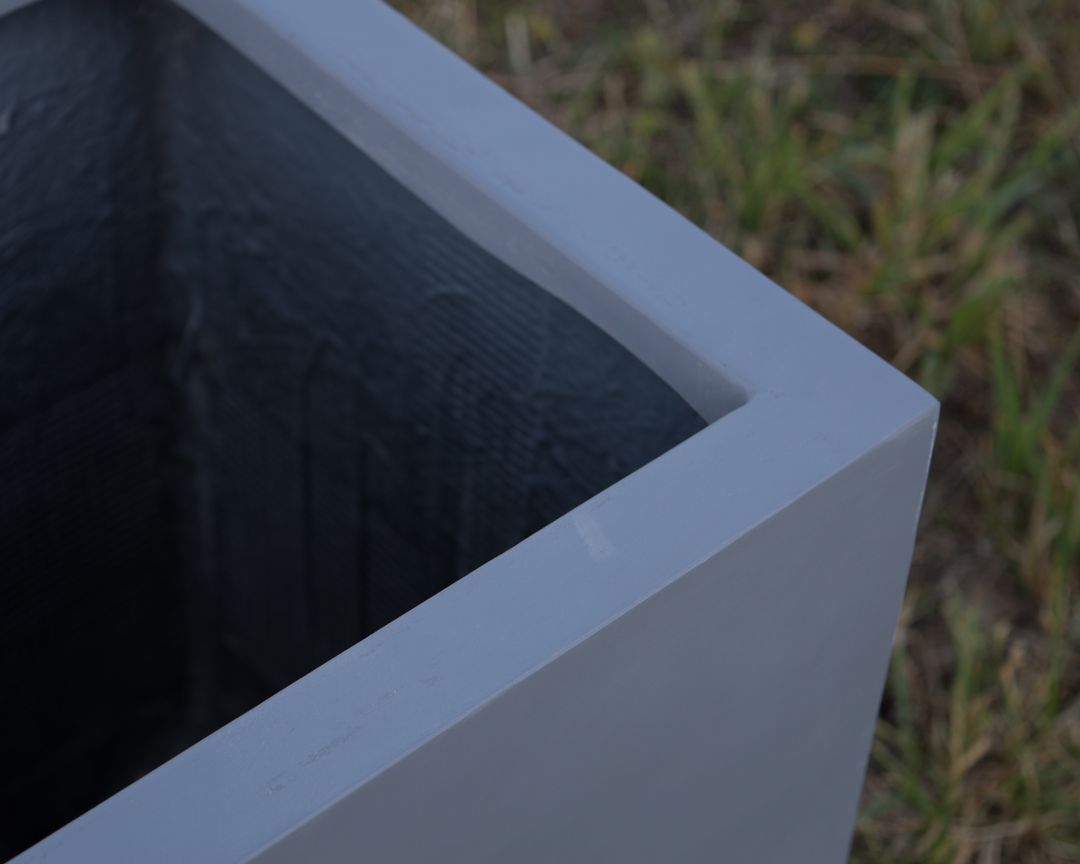 Elegant Einrichten | Pflanzkübel | Fiberglas | rechteckig | 60x25x30cm | grau