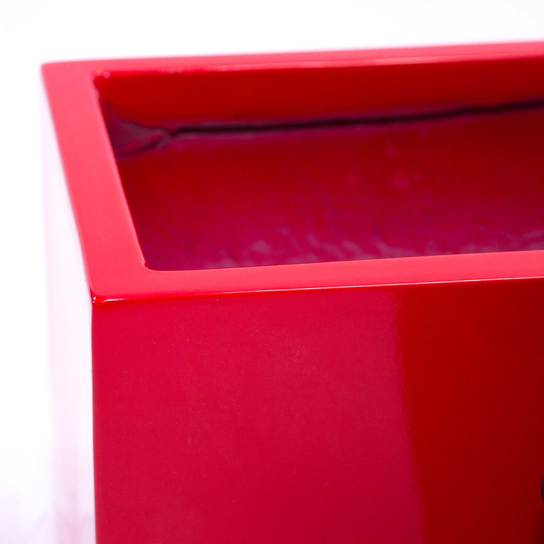 Elegant Einrichten | Pflanzkübel | Fiberglas | rechteckig | 61x21x20cm | hochglanz rot.