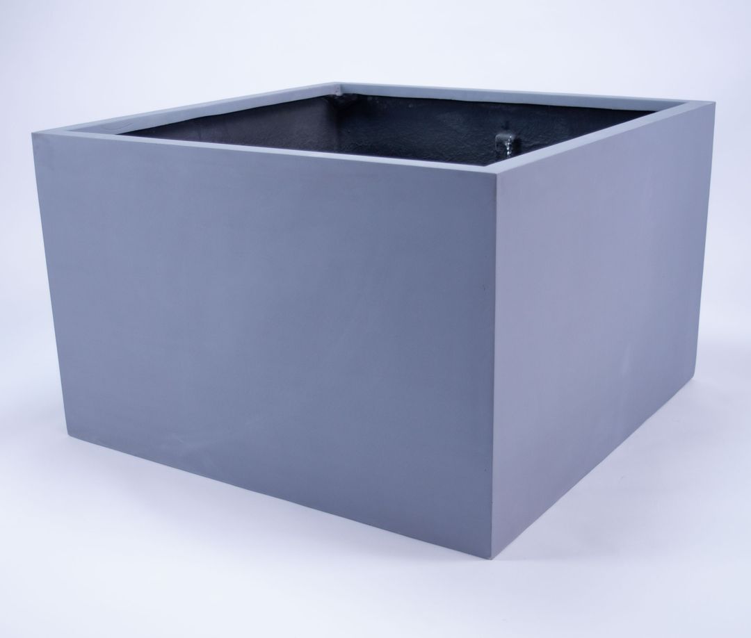 Elegant Einrichten | Pflanzkübel | Fiberglas | niedrige quadratisch | 90x90x60cm | grau.