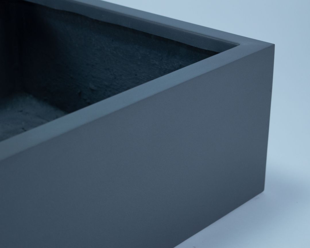 Elegant Einrichten | Pflanzkübel | Fiberglas | niedrige quadratisch | 50x50x20cm | anthrazit-metallic.