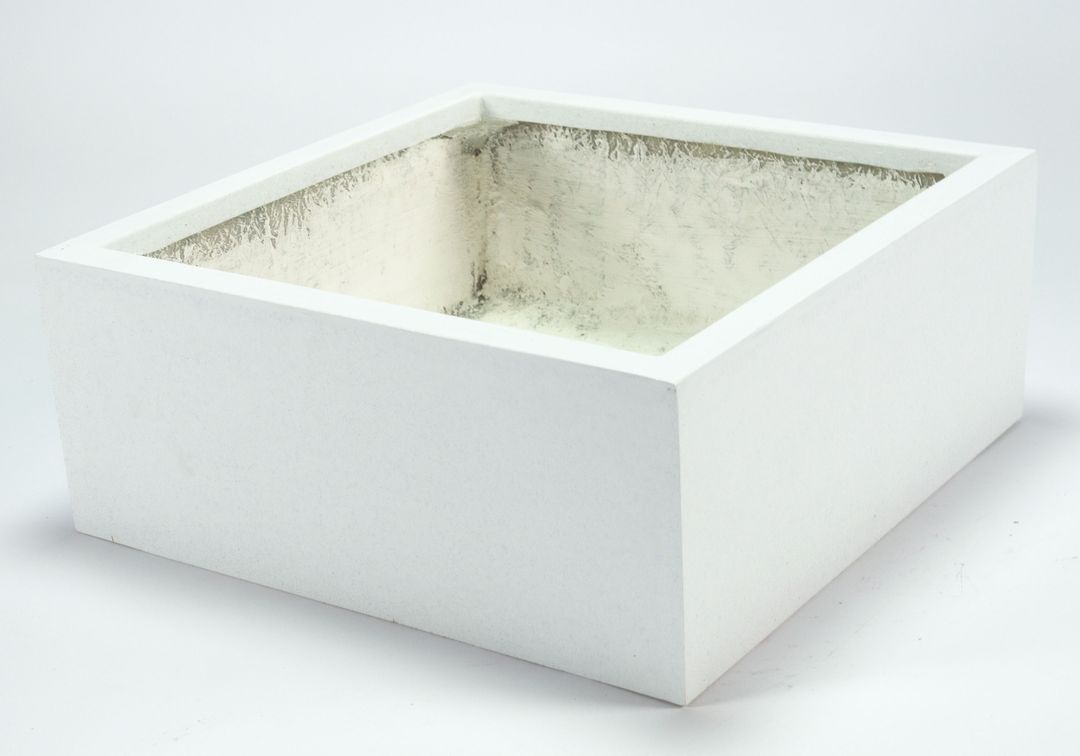 Elegant Einrichten | Pflanzkübel | Fiberglas | niedrige quadratisch | 60x60x30cm | perlmutt weiß.