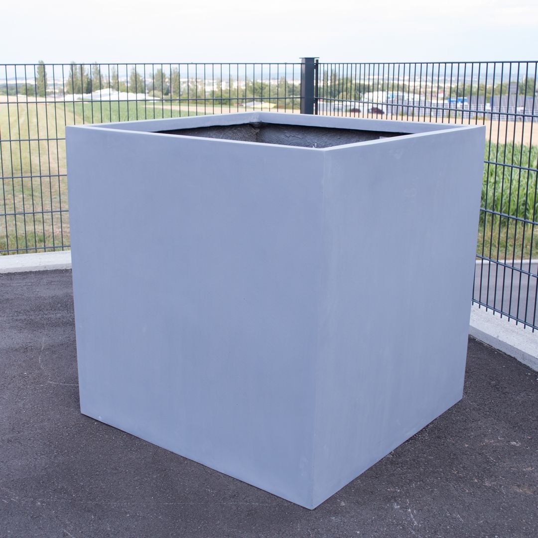 Elegant Einrichten | Pflanzkübel | Fiberglas | quadratisch | 80x80x80cm | grau.