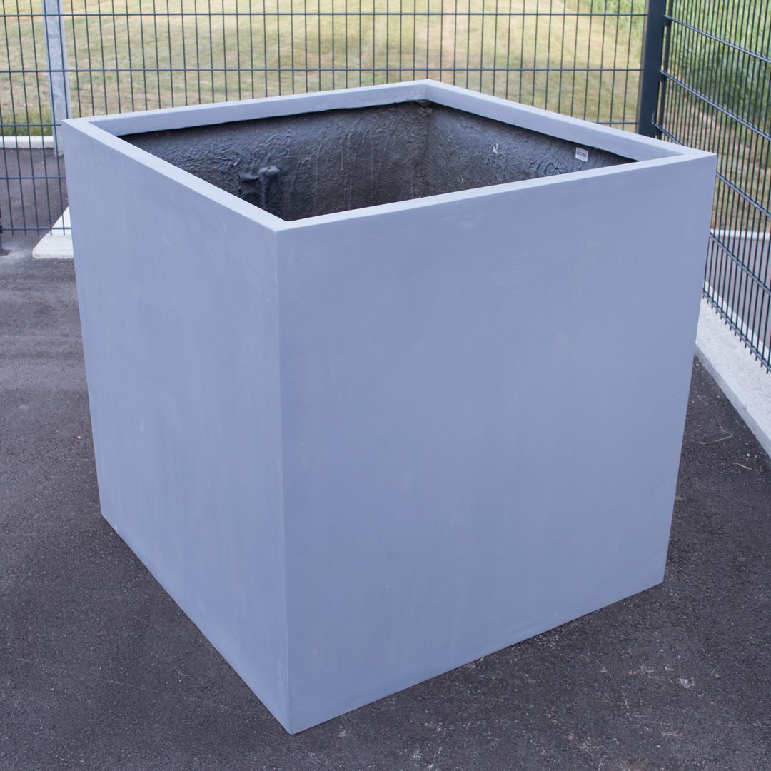 Elegant Einrichten | Pflanzkübel | Fiberglas | quadratisch | 70x70x70cm | grau.