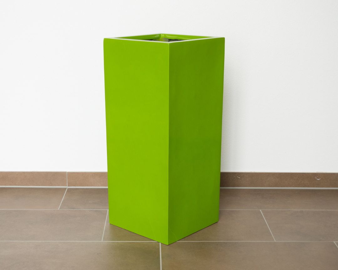 Elegant Einrichten | Pflanzkübel | Fiberglas | säule | 38x38x80cm | hochglanz avocado grün