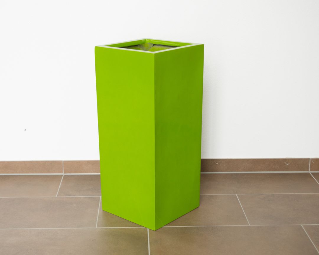 Elegant Einrichten | Pflanzkübel | Fiberglas | säule | 38x38x70cm | hochglanz avocado grün