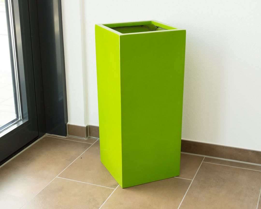 Elegant Einrichten | Pflanzkübel | Fiberglas | säule | 38x38x70cm | hochglanz avocado grün