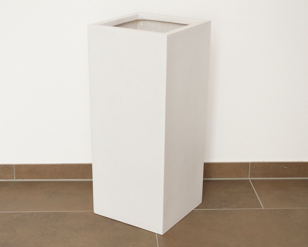 Elegant Einrichten | Pflanzkübel | Fiberglas | säule | 38x38x80cm | perlmutt weiß.