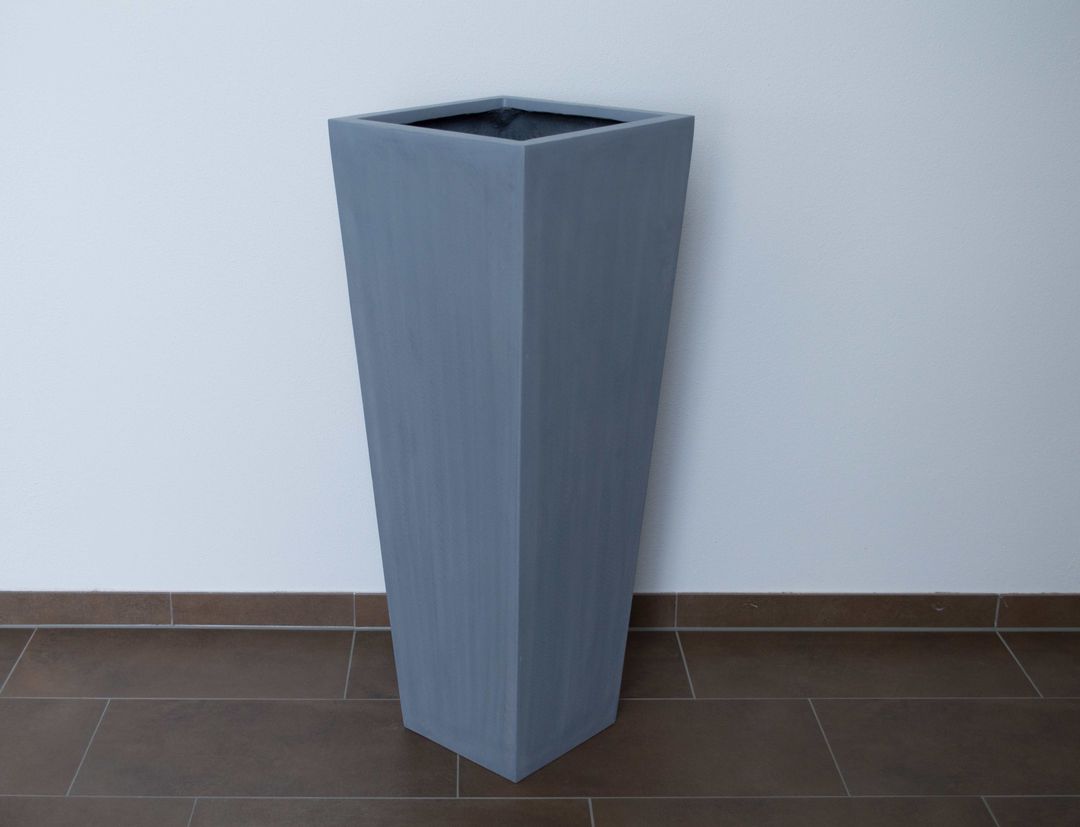 Elegant Einrichten | Pflanzkübel | Fiberglas | säule | konisch | 38x38x100cm | grau.