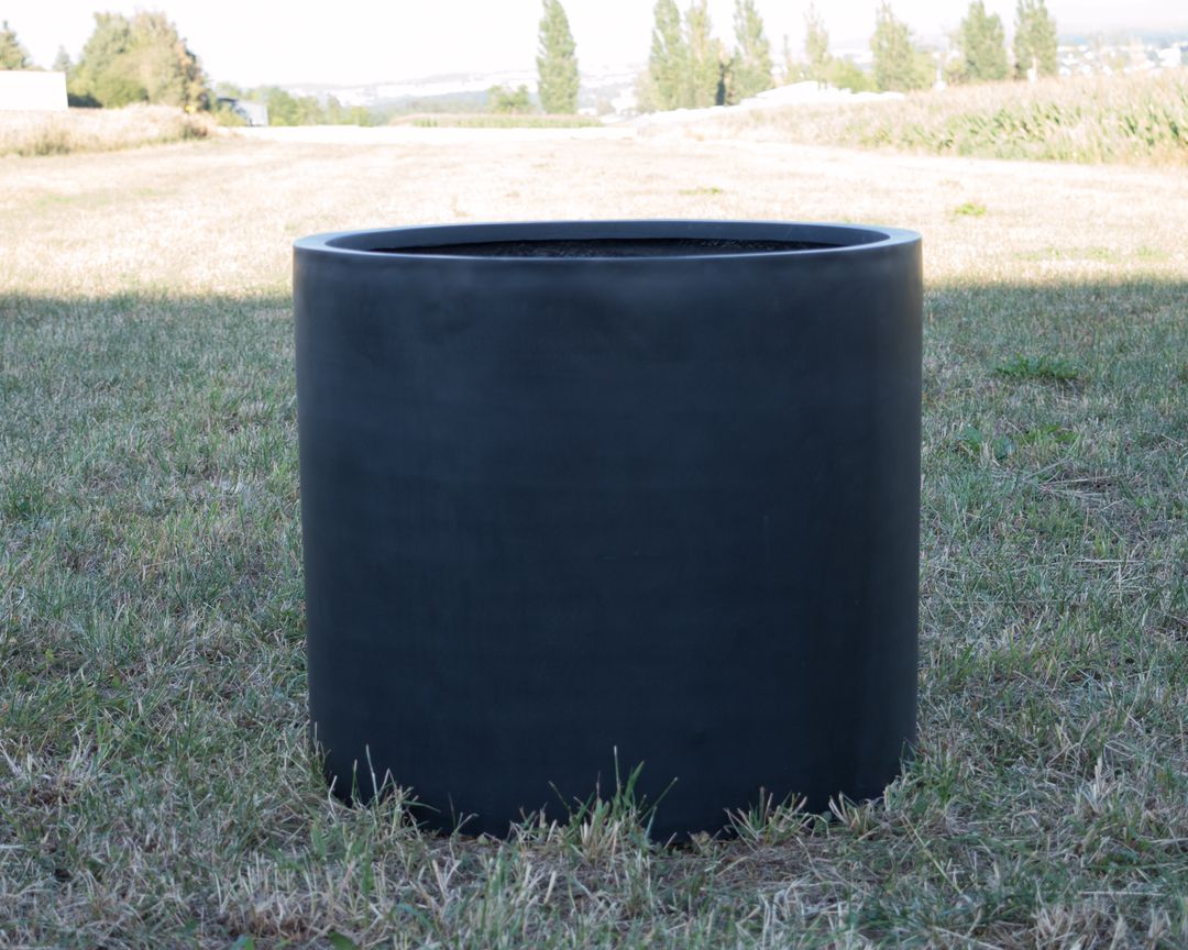 Elegant Einrichten | Pflanzkübel | Fiberglas | zylindrisch | D80xH70cm | schwarz-matt.