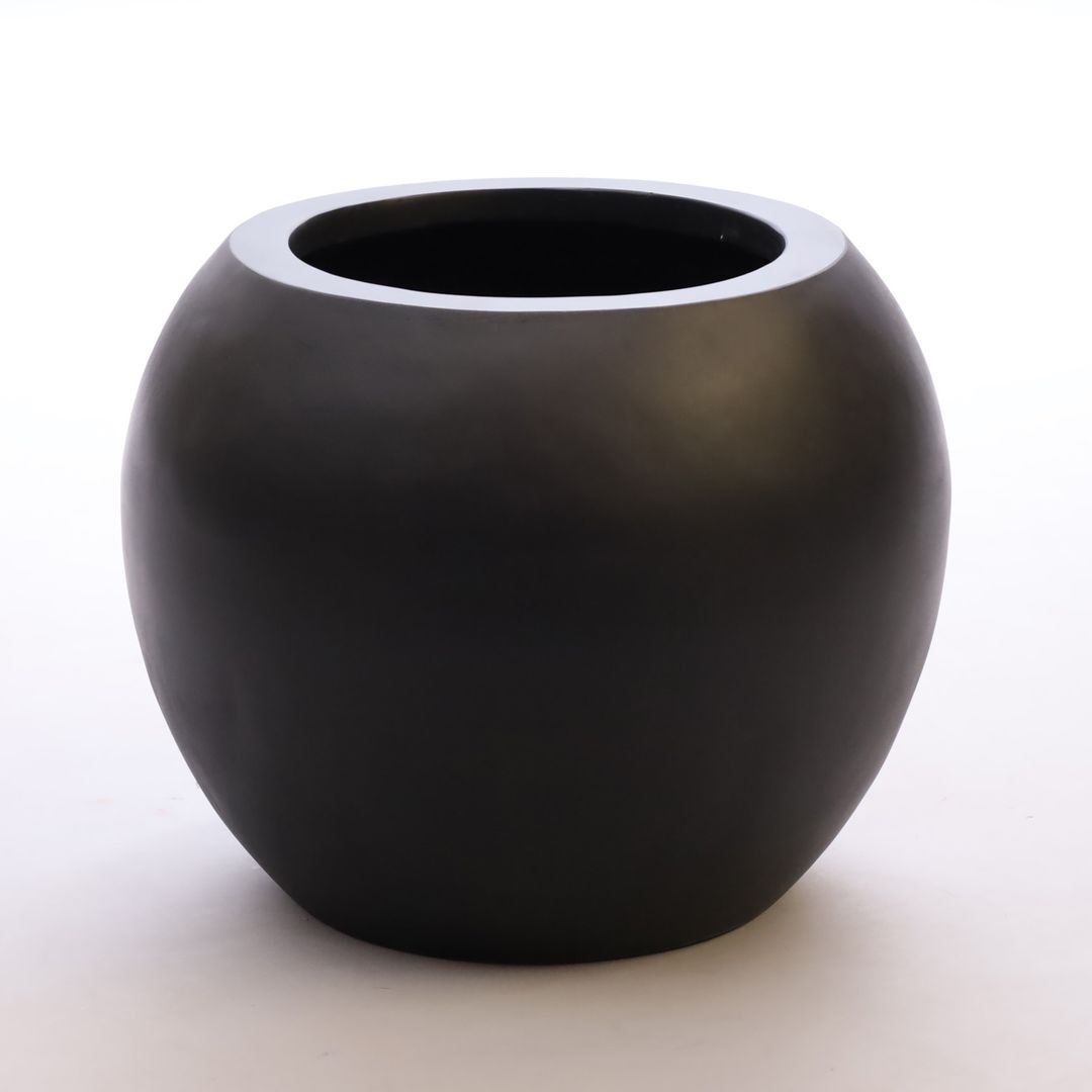 Elegant Einrichten | Pflanzkübel | Fiberglas | Ball | D62xH48cm | elegant schwarz-matt.
