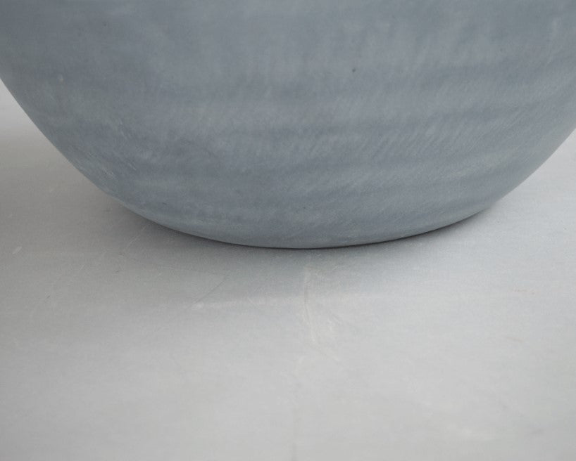 Elegant Einrichten | Pflanzkübel | Fiberglas | rund | D34xH12cm | grau.