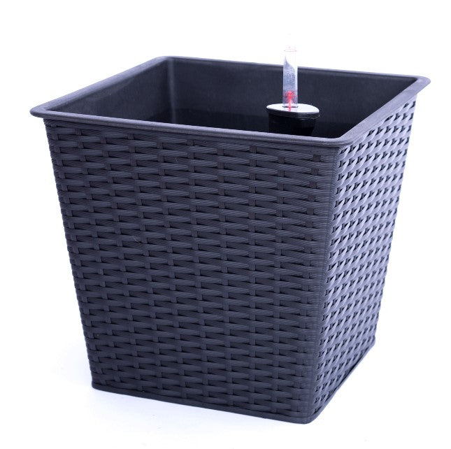 Elegant Einrichten | Pflanzkübel | quadratisch konisch | Polyrattan | 26x26x24cm | schwarz.