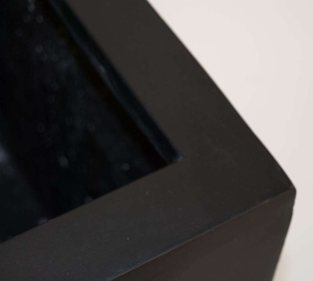 Elegant Einrichten | Pflanzkübel | Fiberglas | quadratisch | 70x70x70cm | elegant schwarz-matt.