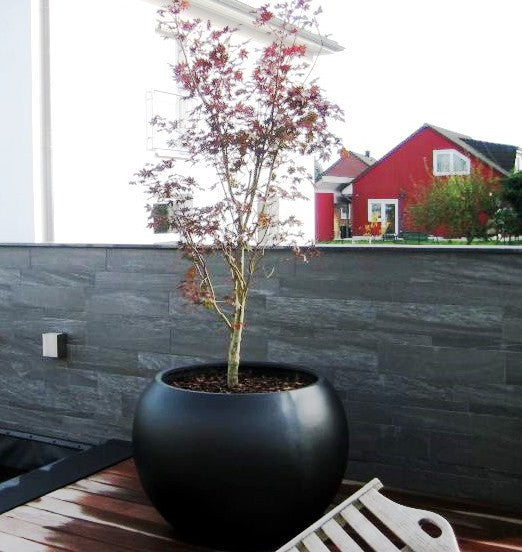 Elegant Einrichten | Pflanzkübel | Fiberglas | Ball | D62xH48cm | elegant schwarz-matt.