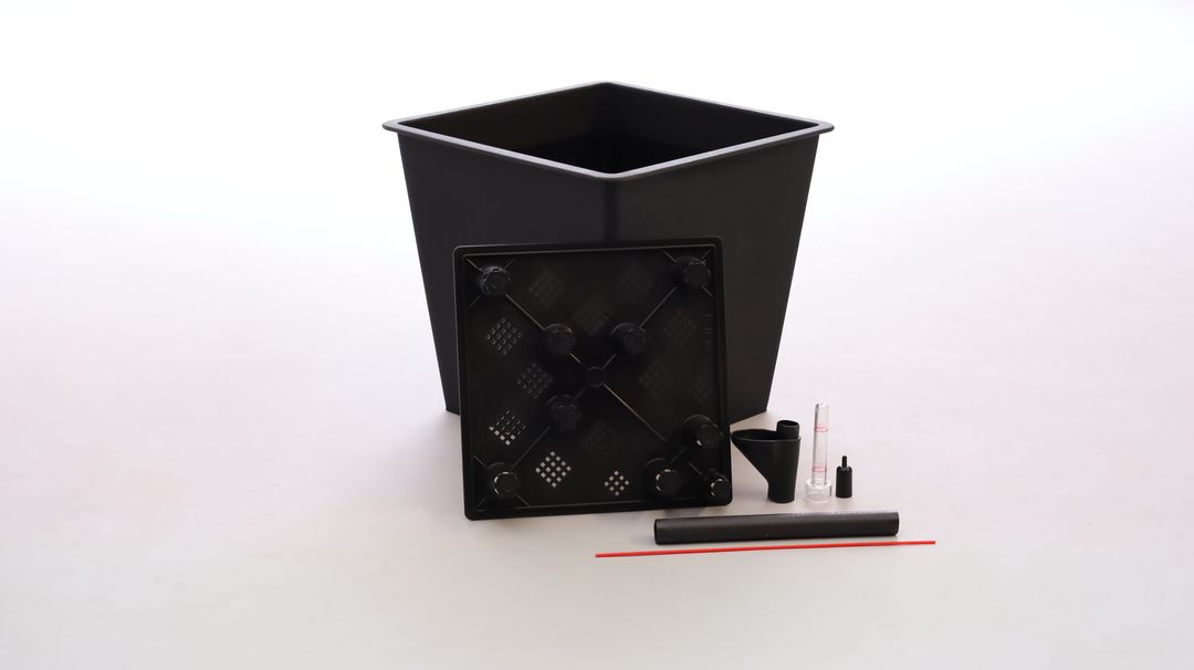 Pflanzkübel | quadratisch konisch | Polyrattan | 42x42x38cm | schwarz