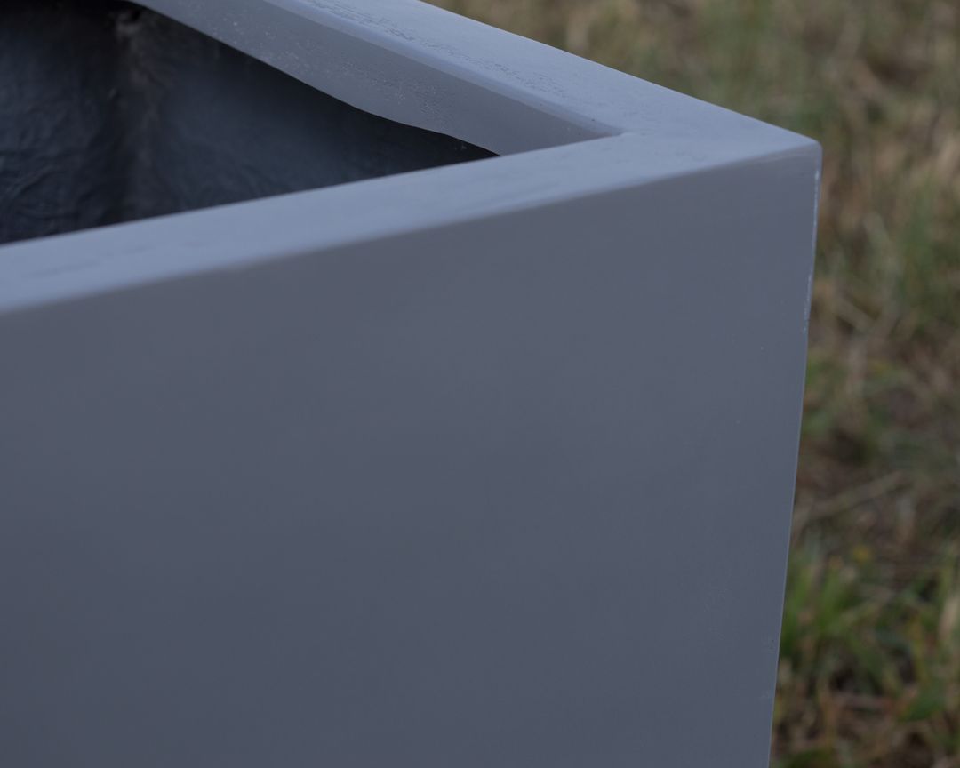 Elegant Einrichten | Pflanzkübel | Fiberglas | rechteckig | 60x25x30cm | grau