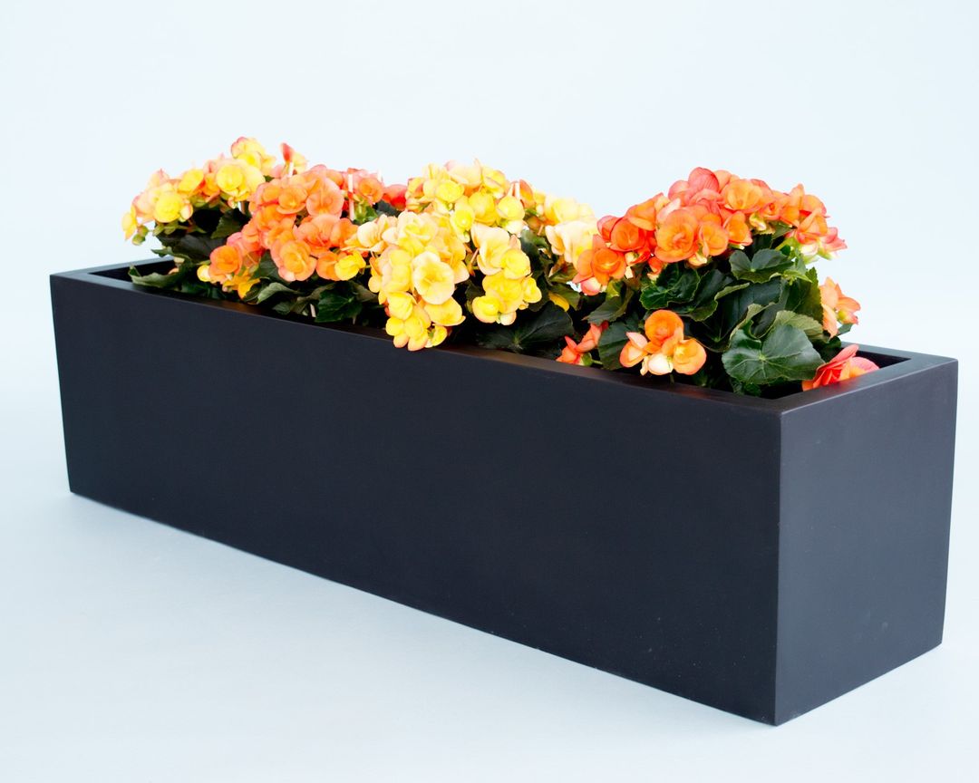 Elegant Einrichten | Pflanzkübel | Fiberglas | rechteckig | 100x25x25cm | elegant schwarz-matt