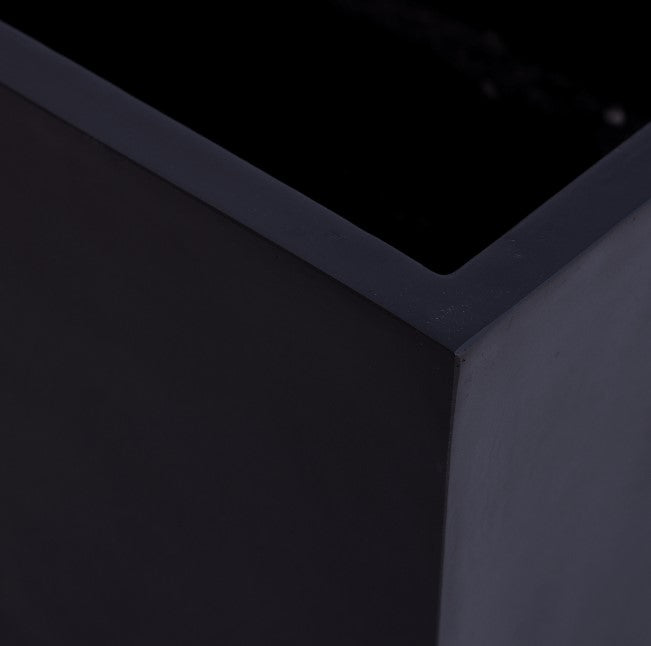 Elegant Einrichten | Pflanzkübel | Fiberglas | rechteckig | 120x50x55cm | elegant schwarz-matt.