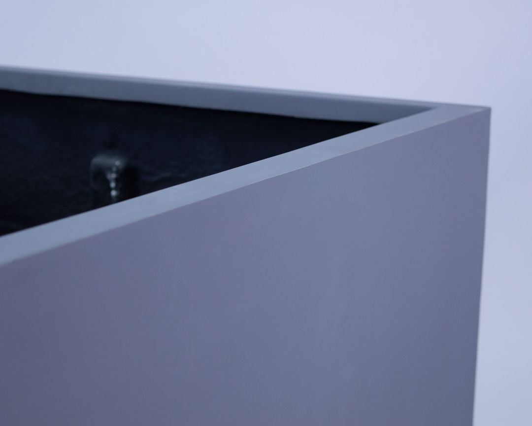 Elegant Einrichten | Pflanzkübel | Fiberglas | niedrige quadratisch | 100x100x60cm | grau.