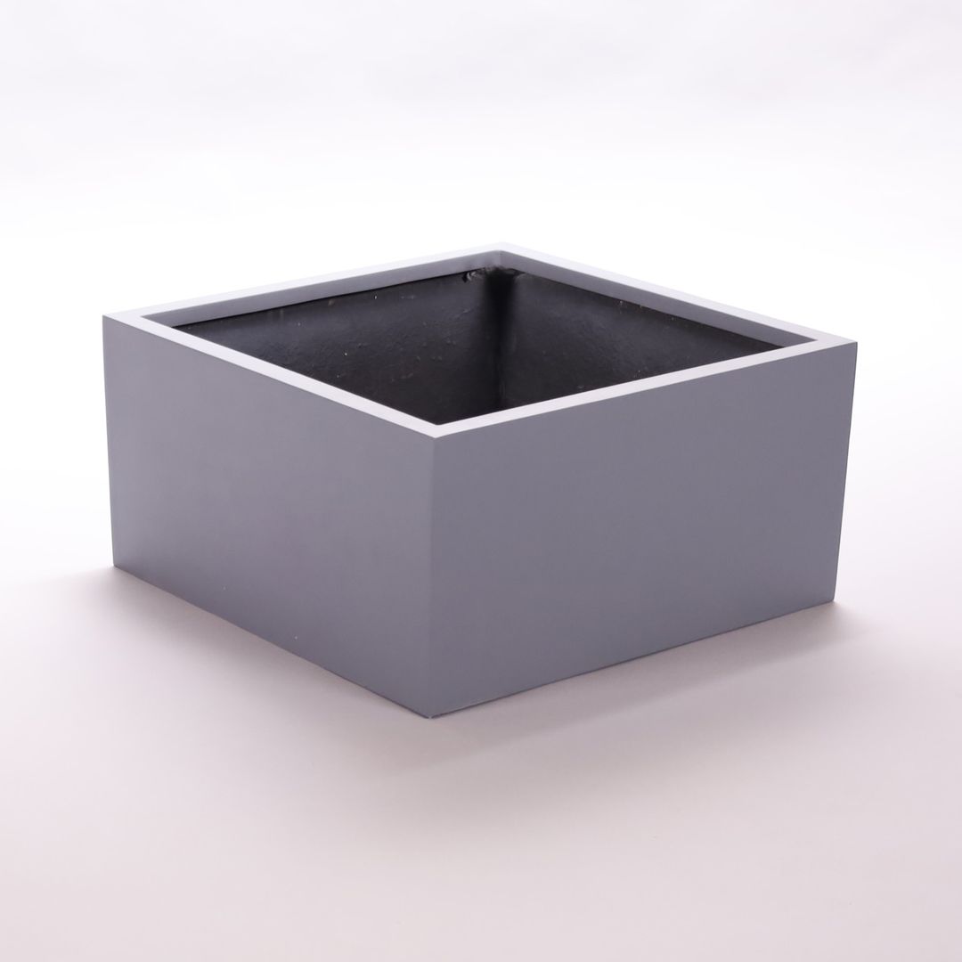 Elegant Einrichten | Pflanzkübel | Fiberglas | niedrige quadratisch | 60x60x30cm | grau.
