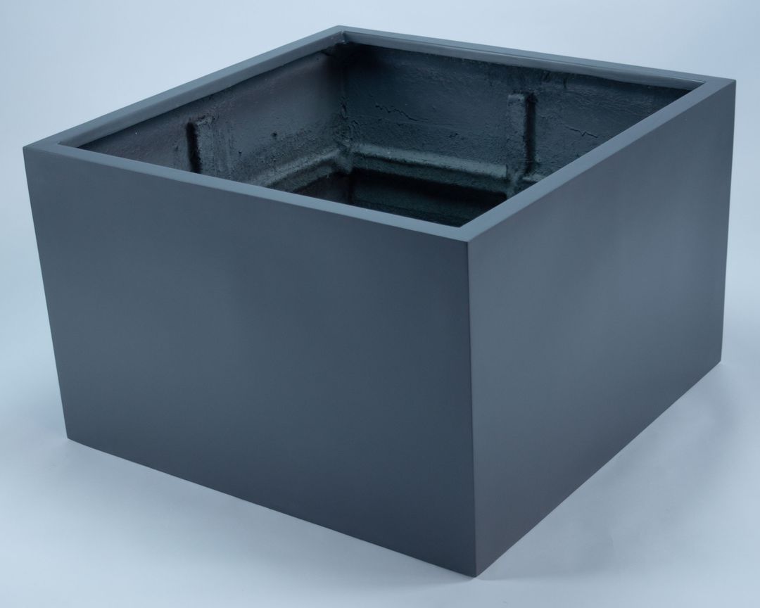 Elegant Einrichten | Pflanzkübel | Fiberglas | niedrige quadratisch | 90x90x60cm | anthrazit-metallic.
