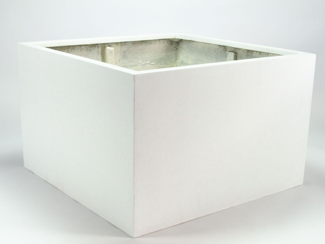 Elegant Einrichten | Pflanzkübel | Fiberglas | niedrige quadratisch | 90x90x60cm | perlmutt weiß.