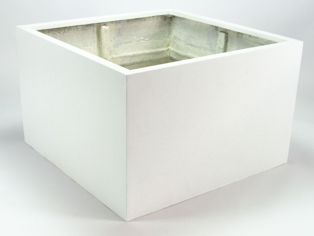 Elegant Einrichten | Pflanzkübel | Fiberglas | niedrige quadratisch | 70x70x40cm | perlmutt weiß.