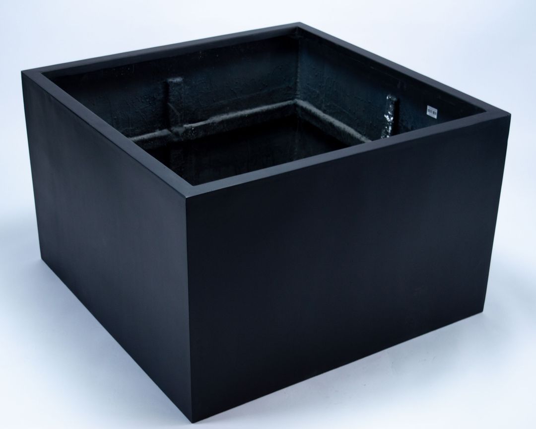 Elegant Einrichten | Pflanzkübel | Fiberglas | niedrige quadratisch | 100x100x60cm | schwarz-matt.