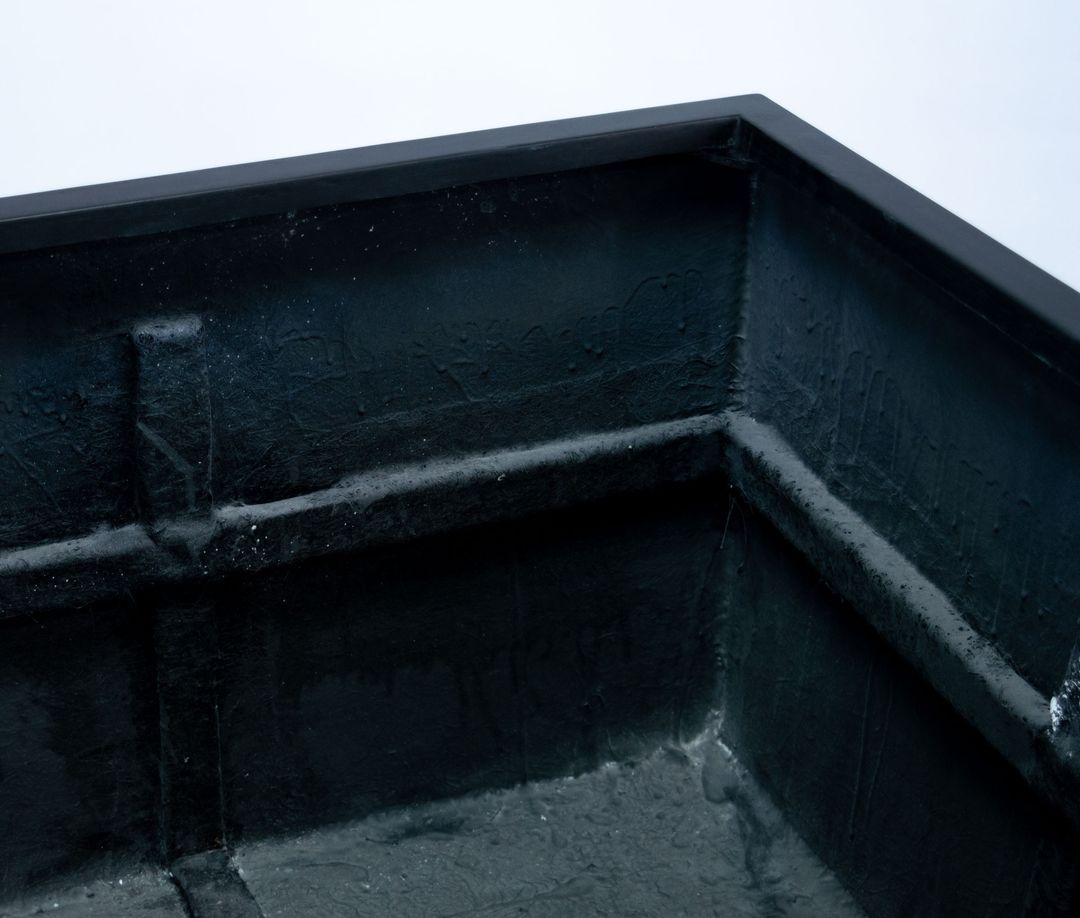 Elegant Einrichten | Pflanzkübel | Fiberglas | niedrige quadratisch | 110x110x70cm | schwarz-matt.