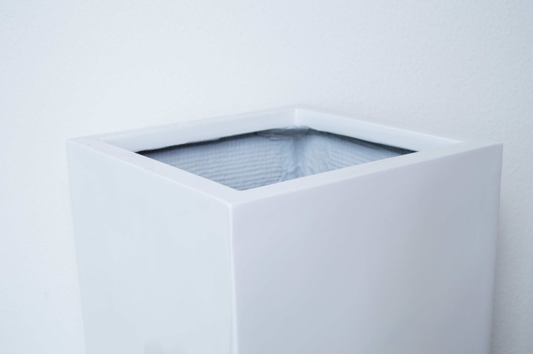 Elegant Einrichten | Pflanzkübel | Fiberglas | säule | 38x38x70cm | hochglanz weiß.