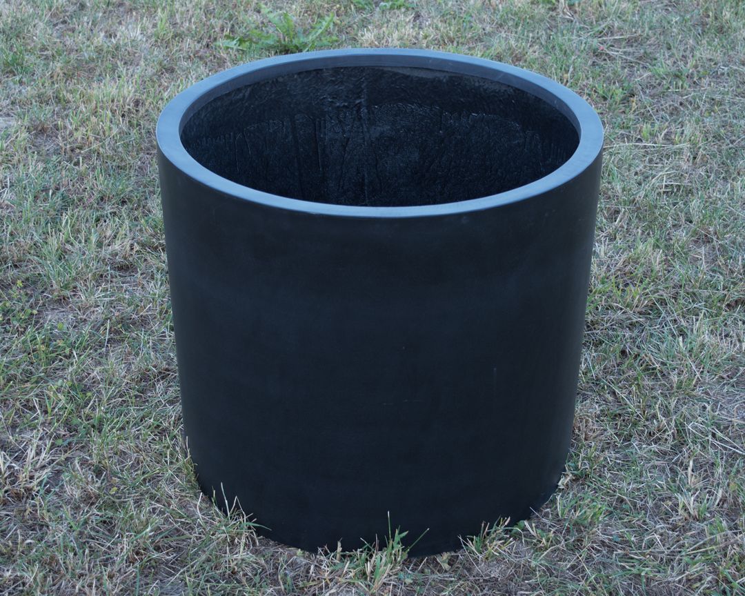 Elegant Einrichten | Pflanzkübel | Fiberglas | zylindrisch | D30xH25cm | schwarz-matt.