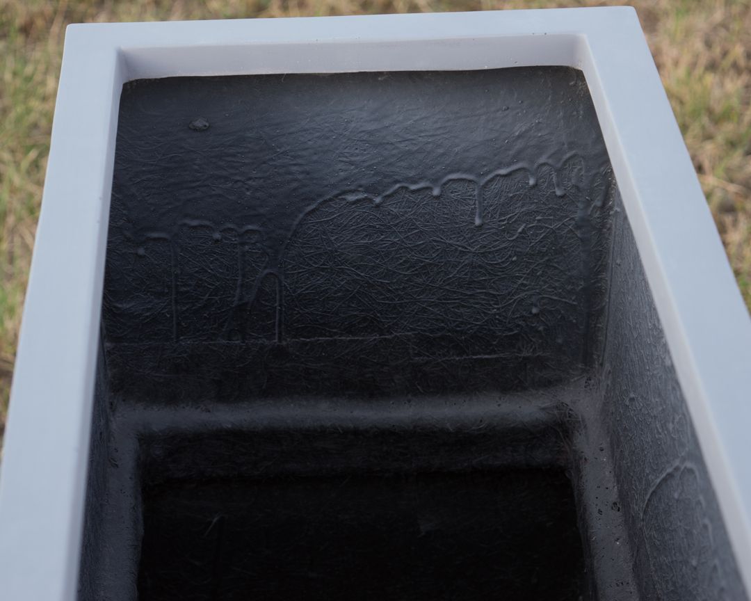 Elegant Einrichten | Pflanzkübel | Fiberglas | rechteckig | 108x40x100cm | Grau