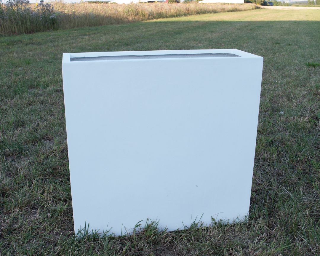 Elegant Einrichten | Pflanzkübel | Fiberglas | rechteckig | 84x30x80cm | perlmutt weiß.